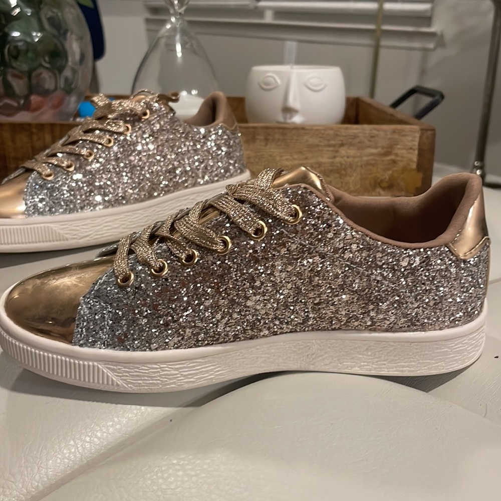 New sneakers gold